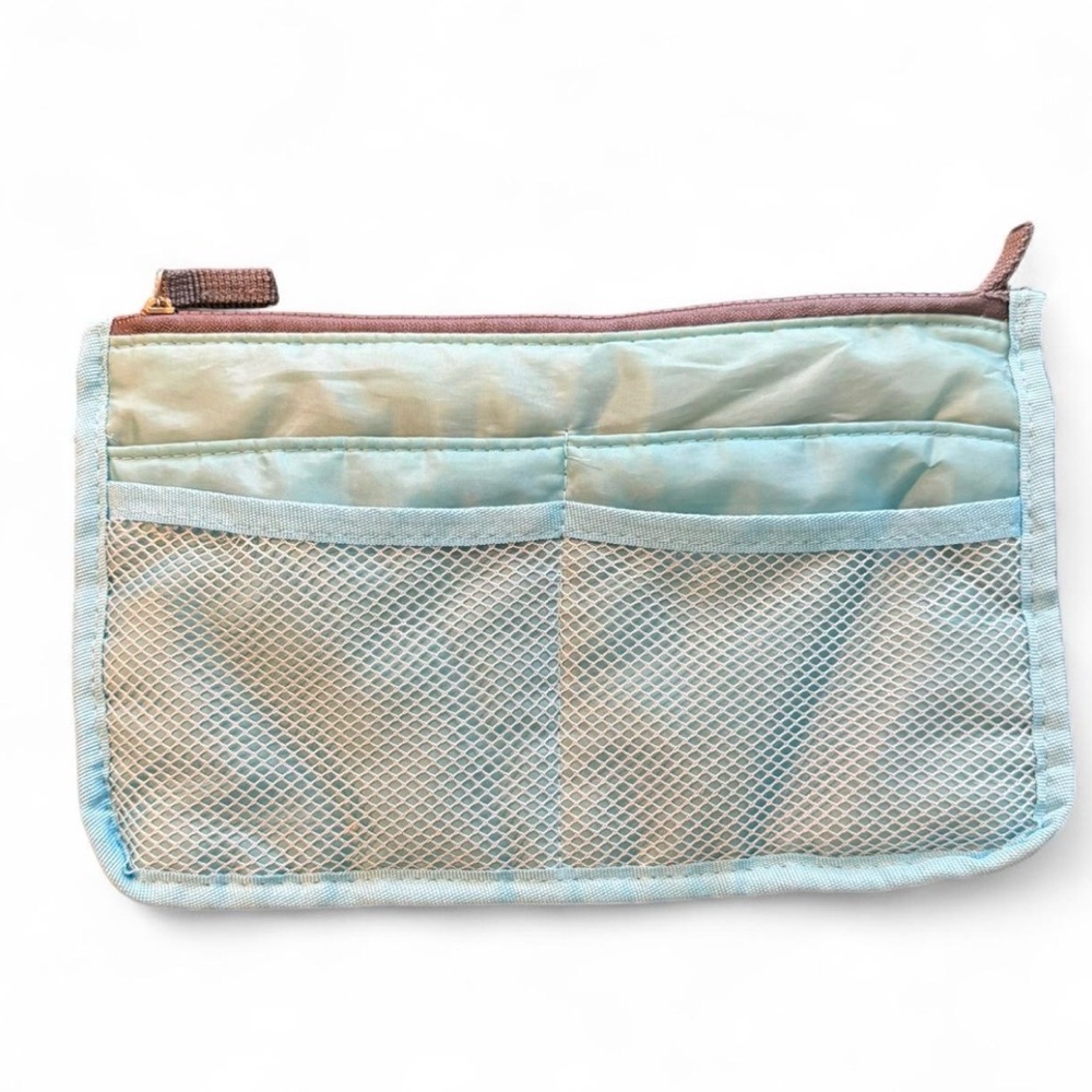 PERIEA purse organizer. Clean! Great size, multiple slots and zips. Expands!